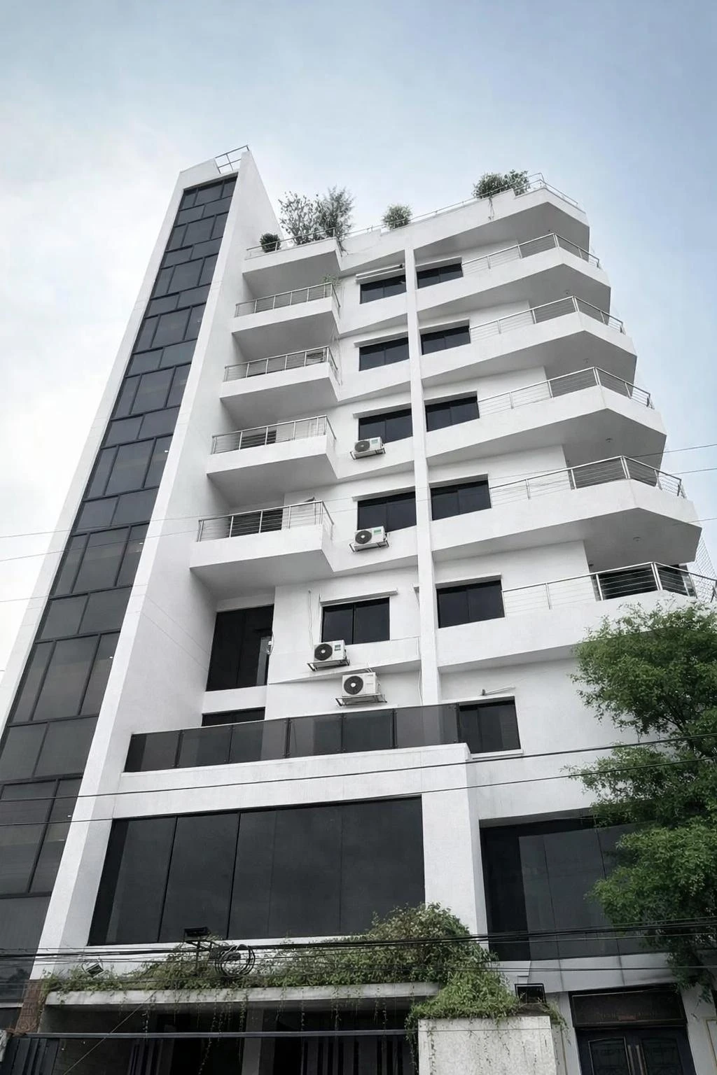 GULSHAN 2 RA, APARTMENTS